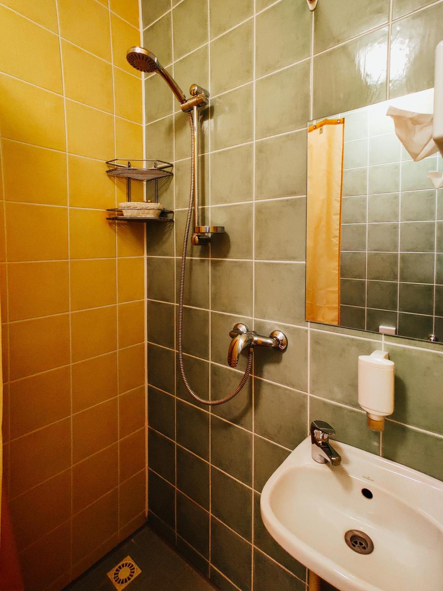Hotell Wironia Jõhvi エクステリア 写真