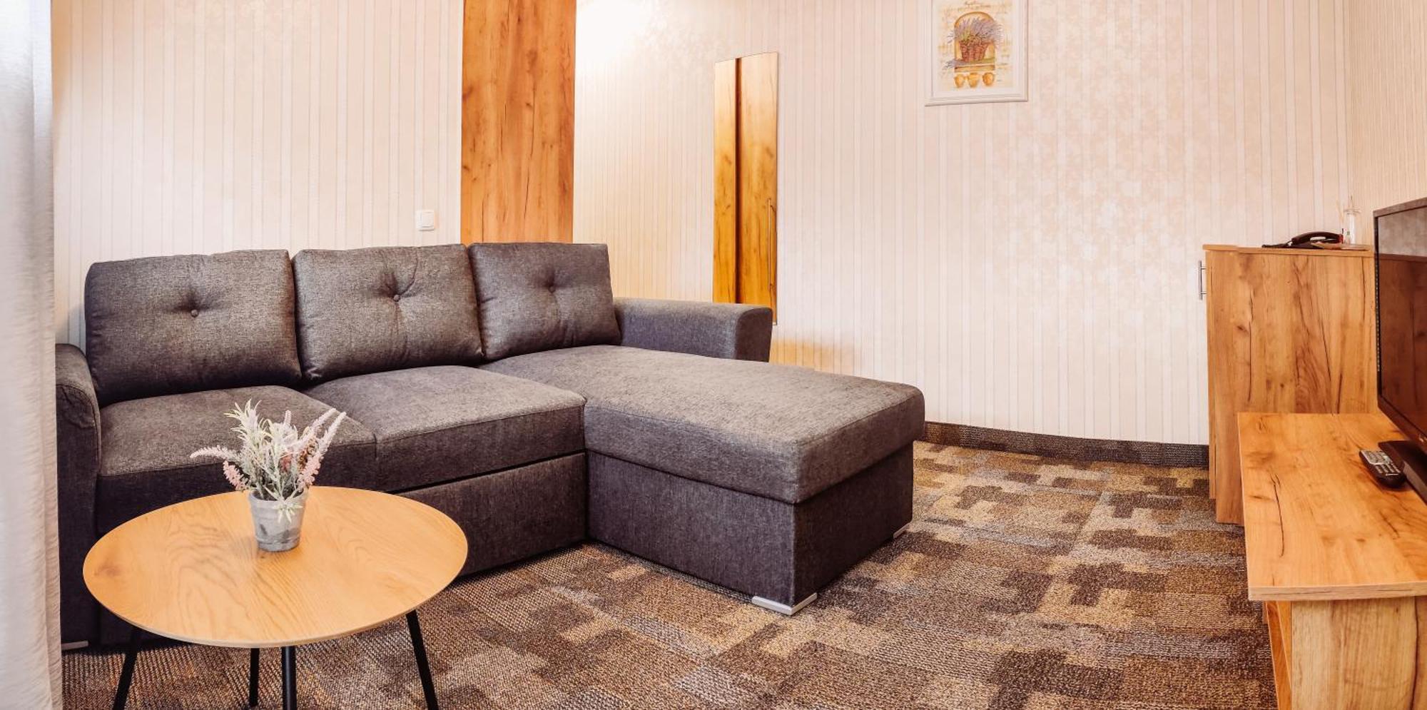 Hotell Wironia Jõhvi エクステリア 写真