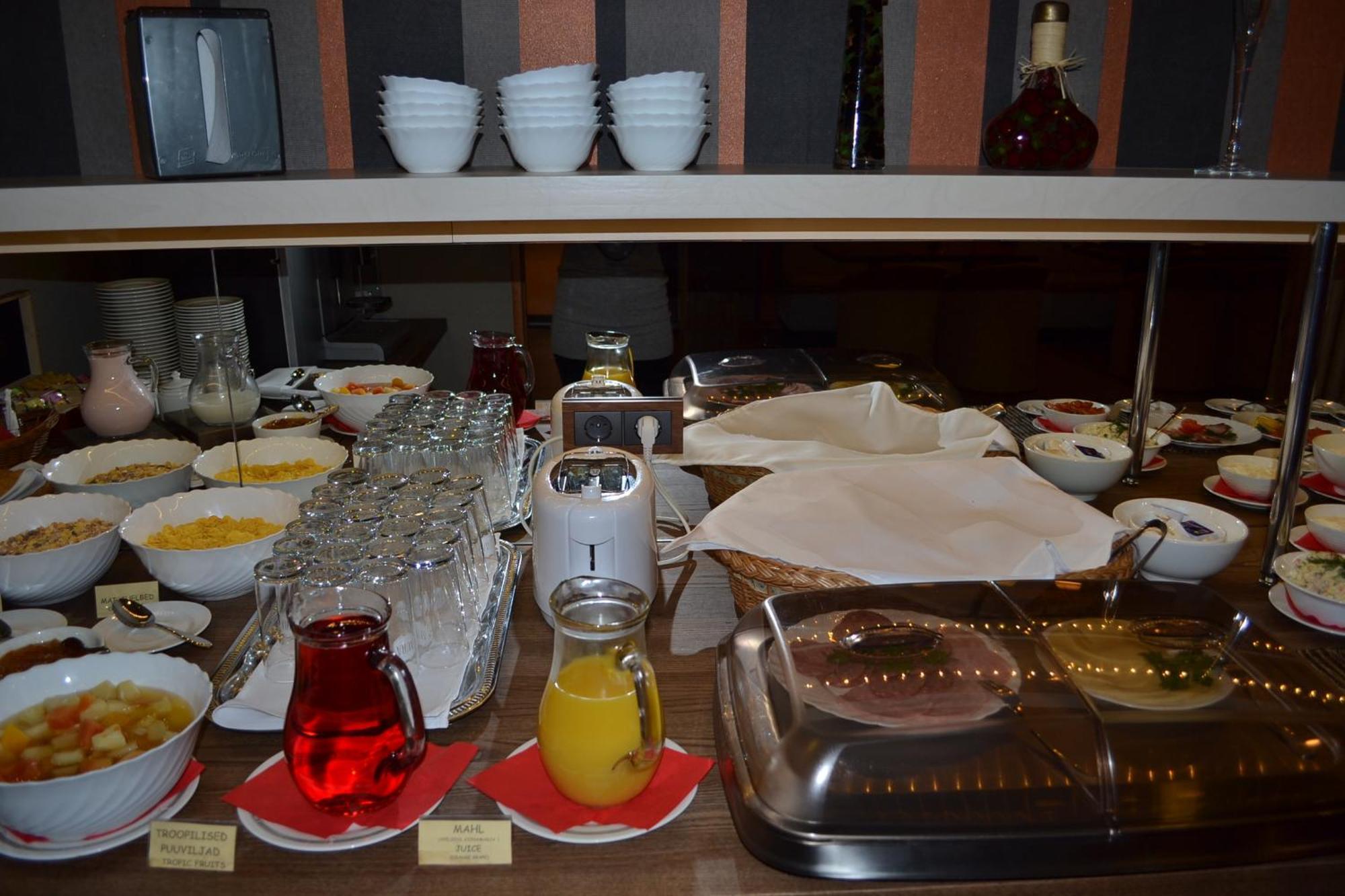 Hotell Wironia Jõhvi エクステリア 写真