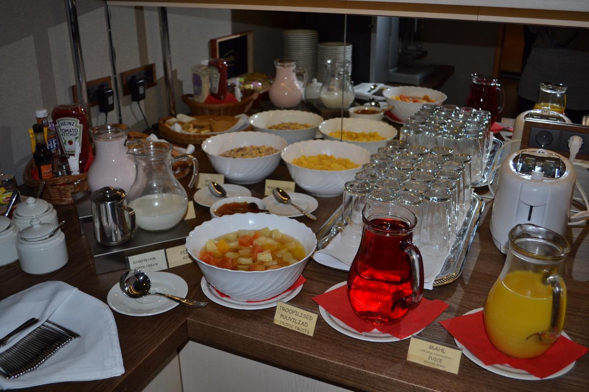 Hotell Wironia Jõhvi エクステリア 写真