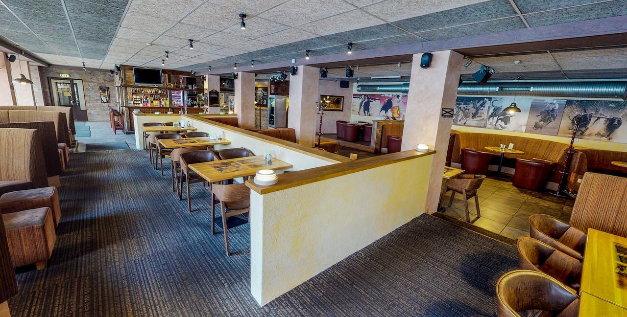 Hotell Wironia Jõhvi エクステリア 写真
